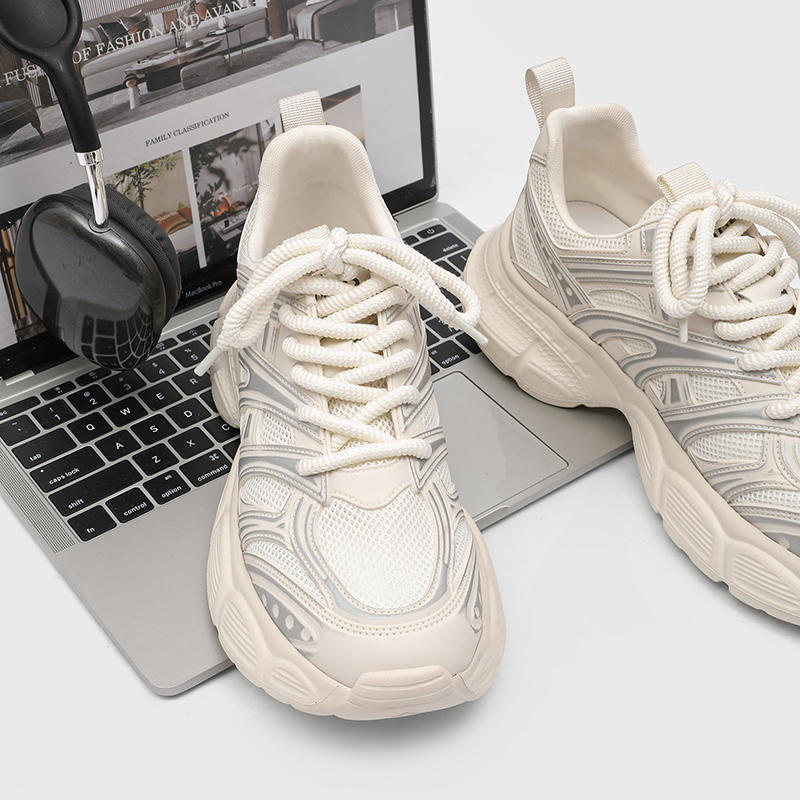 ニッチブランド春の新メッシュ通気性ストリートスポーツスタイル - Streetwear Brand Niche のレビューと価格